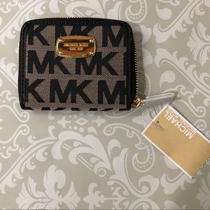 MK wallet